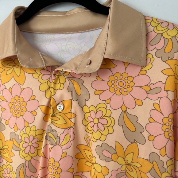 Groovy Men’s Shirt - Picture 2 of 4